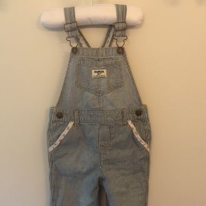 Oshkosh bgosh denim overalls size 4t